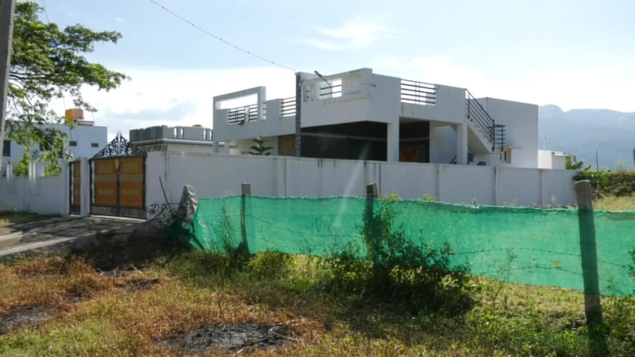 ಚಾಮರಾಜನಗರದ ಬಸವನಗುಡಿ ಗ್ರಾಮದಲ್ಲಿ ದಲಿತರಿಗೆಂದು ಮೀಸಲಿಟ್ಟಿದ್ದ ಸ್ಮಶಾನವೇ ಕಣ್ಮರೆ!