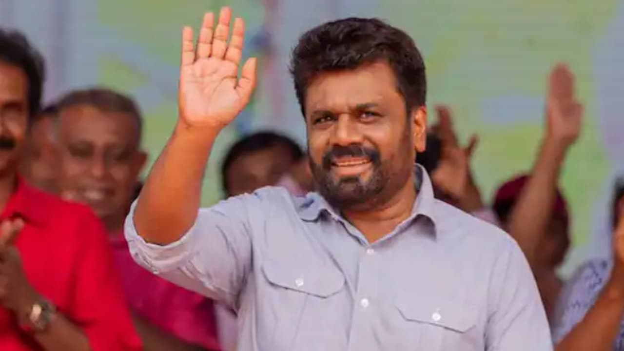 വലതുകോട്ട പൊളിച്ച് അനുര കുമാര, ചുവന്ന് തുടുത്ത് ശ്രീലങ്ക, ഇടതുനേതാവ് പ്രസിഡന്റ് പദവിയിൽ വലതുകോട്ട പൊളിച്ച് അനുര കുമാര, ചുവന്ന് തുടുത്ത് ശ്രീലങ്ക, ഇടതുനേതാവ് പ്രസിഡന്റ് പദവിയിൽ