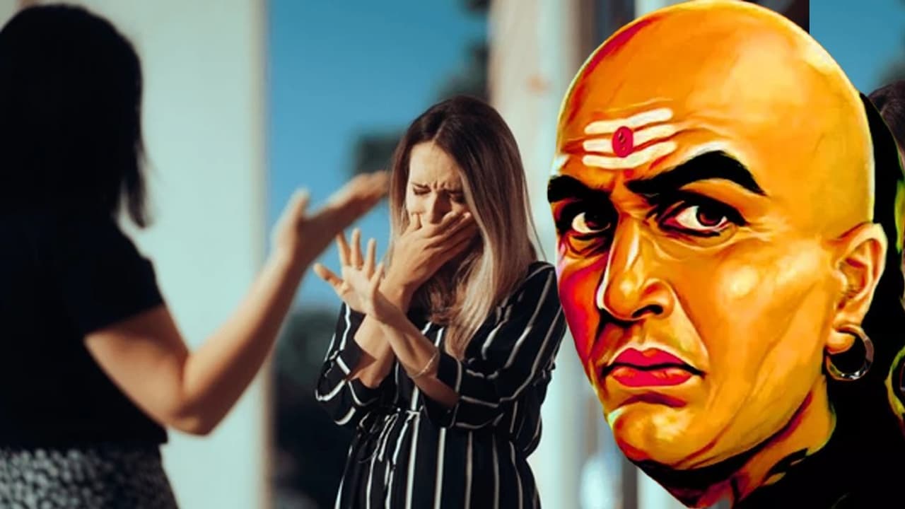 Chanakya Niti: ಇಂಥವರನ್ನು ನಿಮ್ಮ ಮನೆಯ ಹತ್ತಿರಕ್ಕೂ ಬಿಟ್ಟುಕೊಳ್ಳಬೇಡಿ ಅಂತಾನೆ ಚಾಣಕ್ಯ Chanakya Niti: ಇಂಥವರನ್ನು ನಿಮ್ಮ ಮನೆಯ ಹತ್ತಿರಕ್ಕೂ ಬಿಟ್ಟುಕೊಳ್ಳಬೇಡಿ ಅಂತಾನೆ ಚಾಣಕ್ಯ