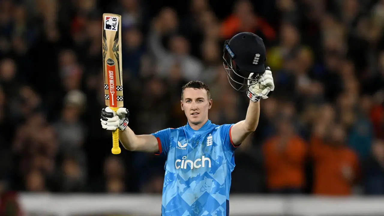 14 മത്സരങ്ങളിലെ ഓസീസിന്‍റെ വിജയക്കുതിപ്പിന് അവസാനം; മൂന്നാം ഏകദിനത്തില്‍ ജയവുമായി ഇംഗ്ലണ്ടിന്‍റെ തിരിച്ചുവരവ്