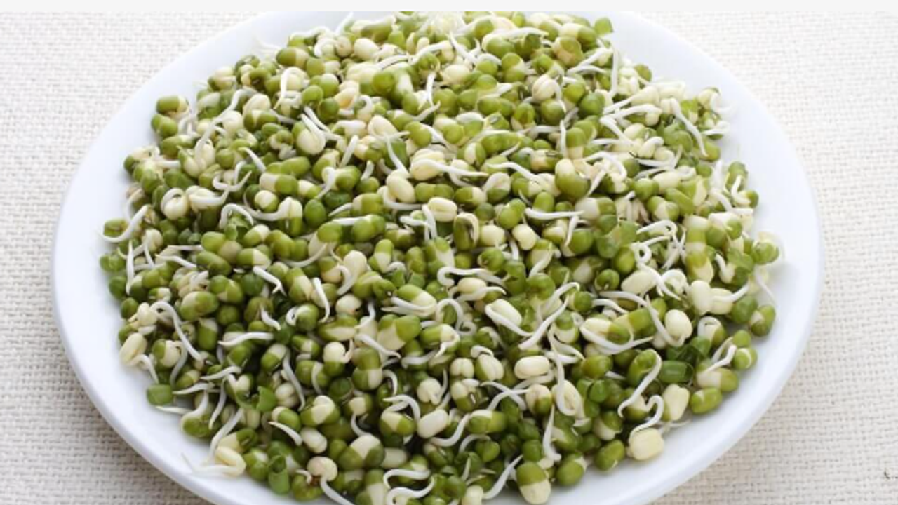 sprouted moong 