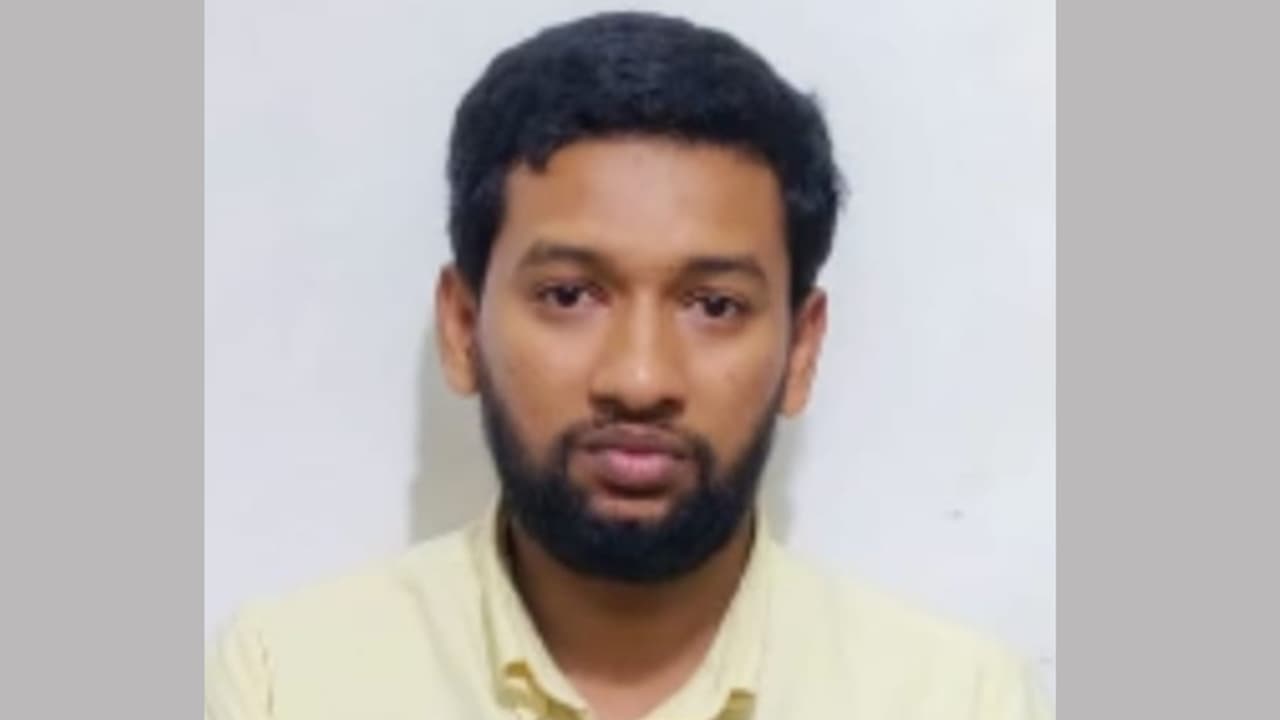 14 വയസ്സുകാരനോട് ലൈംഗികാതിക്രമം; മുൻ മദ്രസ അധ്യാപകന് 35 വർഷം കഠിന തടവും 5,50,000 രൂപ പിഴയും 14 വയസ്സുകാരനോട് ലൈംഗികാതിക്രമം; മുൻ മദ്രസ അധ്യാപകന് 35 വർഷം കഠിന തടവും 5,50,000 രൂപ പിഴയും