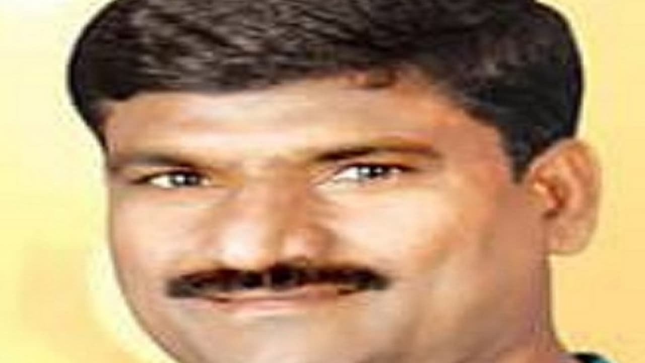 ಜೆಡಿಎಸ್ ಶಾಸಕರ ನಿರ್ಲಕ್ಷ್ಯದಿಂದ ಕಾಂಗ್ರೆಸ್ಗೆ ಜಯ: ಬಲ್ಲಾಹುಣ್ಸಿ ರಾಮಣ್ಣ ಜೆಡಿಎಸ್ ಶಾಸಕರ ನಿರ್ಲಕ್ಷ್ಯದಿಂದ ಕಾಂಗ್ರೆಸ್ಗೆ ಜಯ: ಬಲ್ಲಾಹುಣ್ಸಿ ರಾಮಣ್ಣ