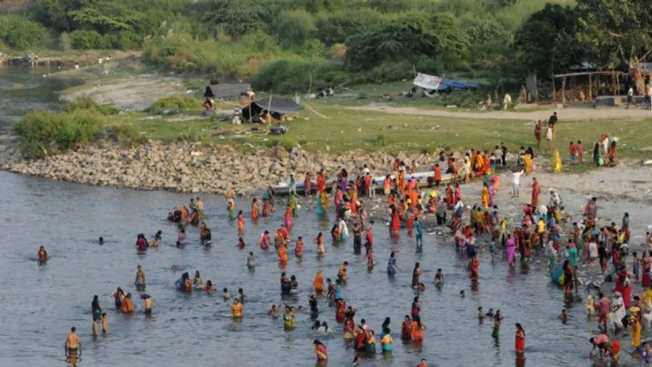 ಪುಣ್ಯ ಸ್ನಾನ ವೃತದ ವೇಳೆ ಅವಘಡ, 37 ಮಕ್ಕಳು ಸೇರಿ 43 ಮಂದಿ ನೀರುಪಾಲು!