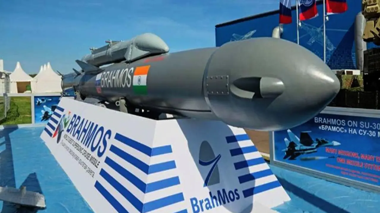 India ships second battery of BrahMos cruise missile to the Philippines