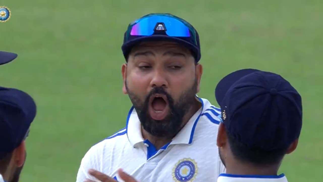 റിവ്യു എടുക്കാൻ രോഹിത്തിനെ നിർബന്ധിച്ച് ആകാശ് ദീപ്; ഒടുവിൽ തീരുമാനം വന്നപ്പോൾ അമ്പരന്ന് ഇന്ത്യൻ ക്യാപ്റ്റൻ