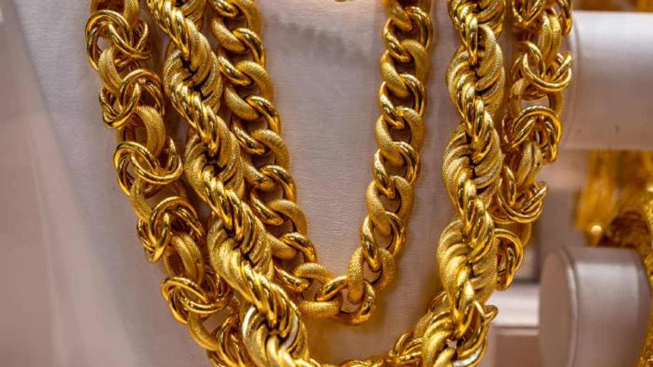 ഇൻഫ്ലുവൻസറിനെ പറ്റിച്ച് ലക്ഷങ്ങളുടെ ആഭരണങ്ങളുമായി കടന്നുകളഞ്ഞു, യുവതി പിടിയിൽ