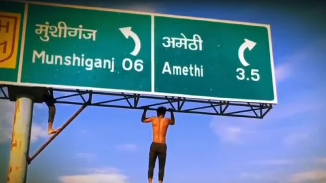 UP man takes reel game a notch higher, does pull ups on highway signboard; video goes viral (WATCH)