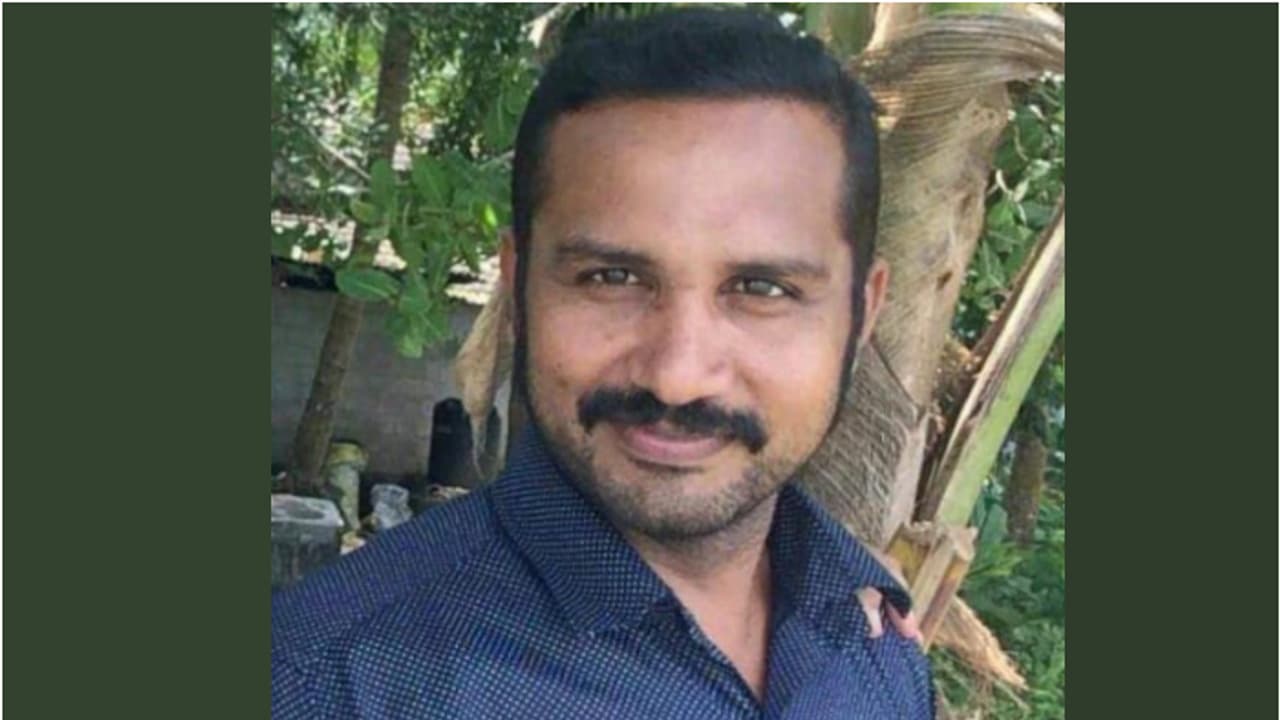 ഹൃദയാഘാതം; മലയാളി ഡ്രൈവര് ഖത്തറില് മരിച്ചു ഹൃദയാഘാതം; മലയാളി ഡ്രൈവര് ഖത്തറില് മരിച്ചു