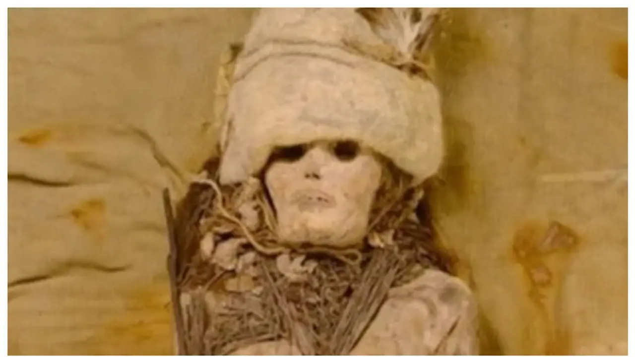 3,600 വര്‍ഷം പഴക്കമുള്ള ചീസ് കണ്ടെത്തിയത് മമ്മിഫൈ ചെയ്ത യുവതിയുടെ കഴുത്തിൽ നിന്നും 