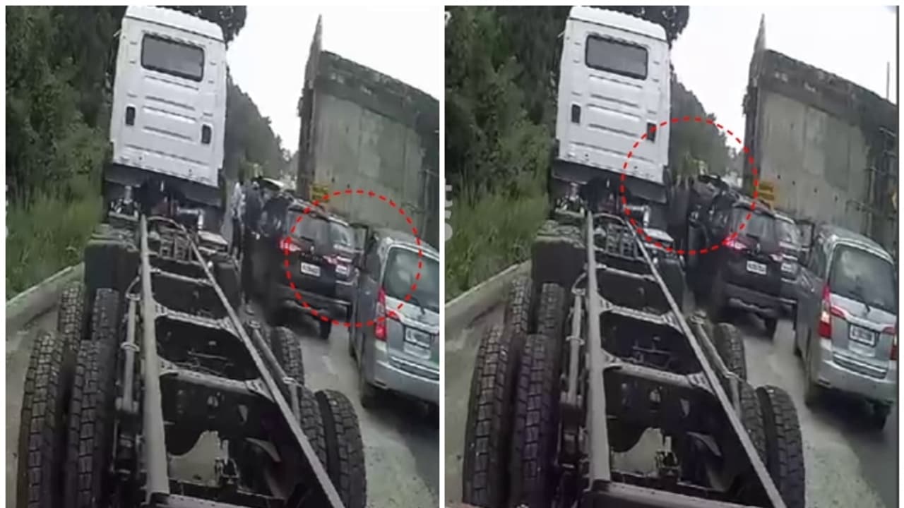 2.5 കിലോ സ്വർണം കവർന്ന മുഖ്യപ്രതി ഉപയോഗിച്ചത് മുൻ ഡിവൈഎഫ്ഐ നേതാവിന്റെ കാർ, അന്വേഷണം 2.5 കിലോ സ്വർണം കവർന്ന മുഖ്യപ്രതി ഉപയോഗിച്ചത് മുൻ ഡിവൈഎഫ്ഐ നേതാവിന്റെ കാർ, അന്വേഷണം