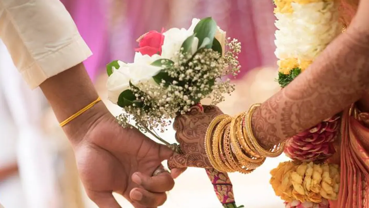 വൻ തുക ഫീസ് വാങ്ങി, പക്ഷേ അനുയോജ്യയായ വധുവിനെ കണ്ടെത്തിയില്ല; മാട്രിമോണിയൽ സൈറ്റിന് 60000 രൂപ പിഴ ചുമത്തി