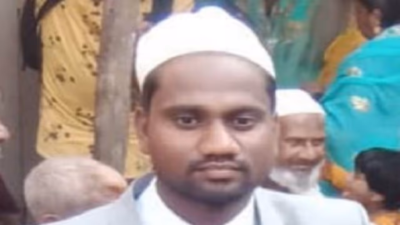 ಹಾವೇರಿ: ಕಾಮದಾಹಕ್ಕೆ ಗಂಡನನ್ನೇ ಕೊಂದ ಐನಾತಿ ಹೆಂಡ್ತಿ! ಹಾವೇರಿ: ಕಾಮದಾಹಕ್ಕೆ ಗಂಡನನ್ನೇ ಕೊಂದ ಐನಾತಿ ಹೆಂಡ್ತಿ!