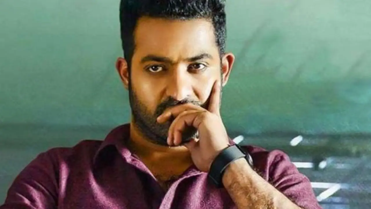 ఇలాంటి ఆరోపణలు చేస్తే మౌనంగా చూస్తూ కూర్చునేది లేదు: ఎన్టీఆర్ వార్నింగ్ ఇలాంటి ఆరోపణలు చేస్తే మౌనంగా చూస్తూ కూర్చునేది లేదు: ఎన్టీఆర్ వార్నింగ్