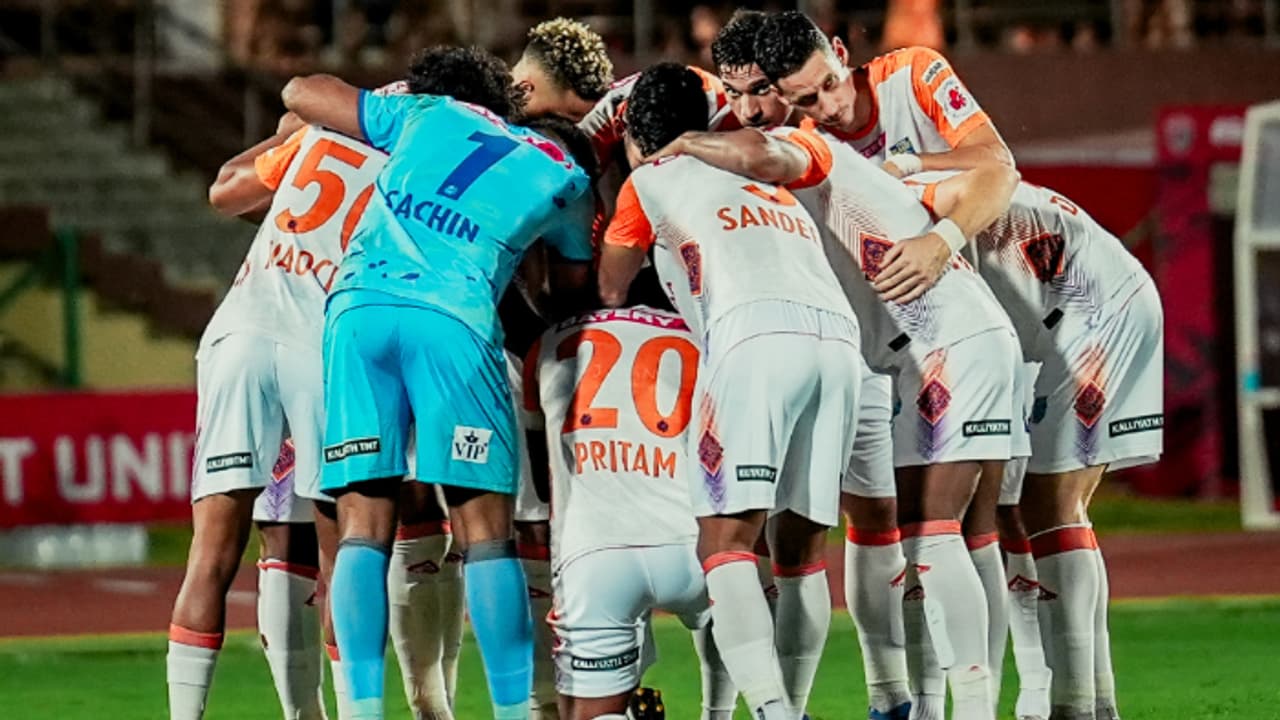 ഇഞ്ചുറി സമയത്ത് ഒരു 'മിന്നല്‍', കേരള ബ്ലാസ്റ്റേഴ്‌സ് തീര്‍ന്നു! മോഹന്‍ ബഗാനെതിരെ അവസാന നിമിഷം തോല്‍വി വഴങ്ങി