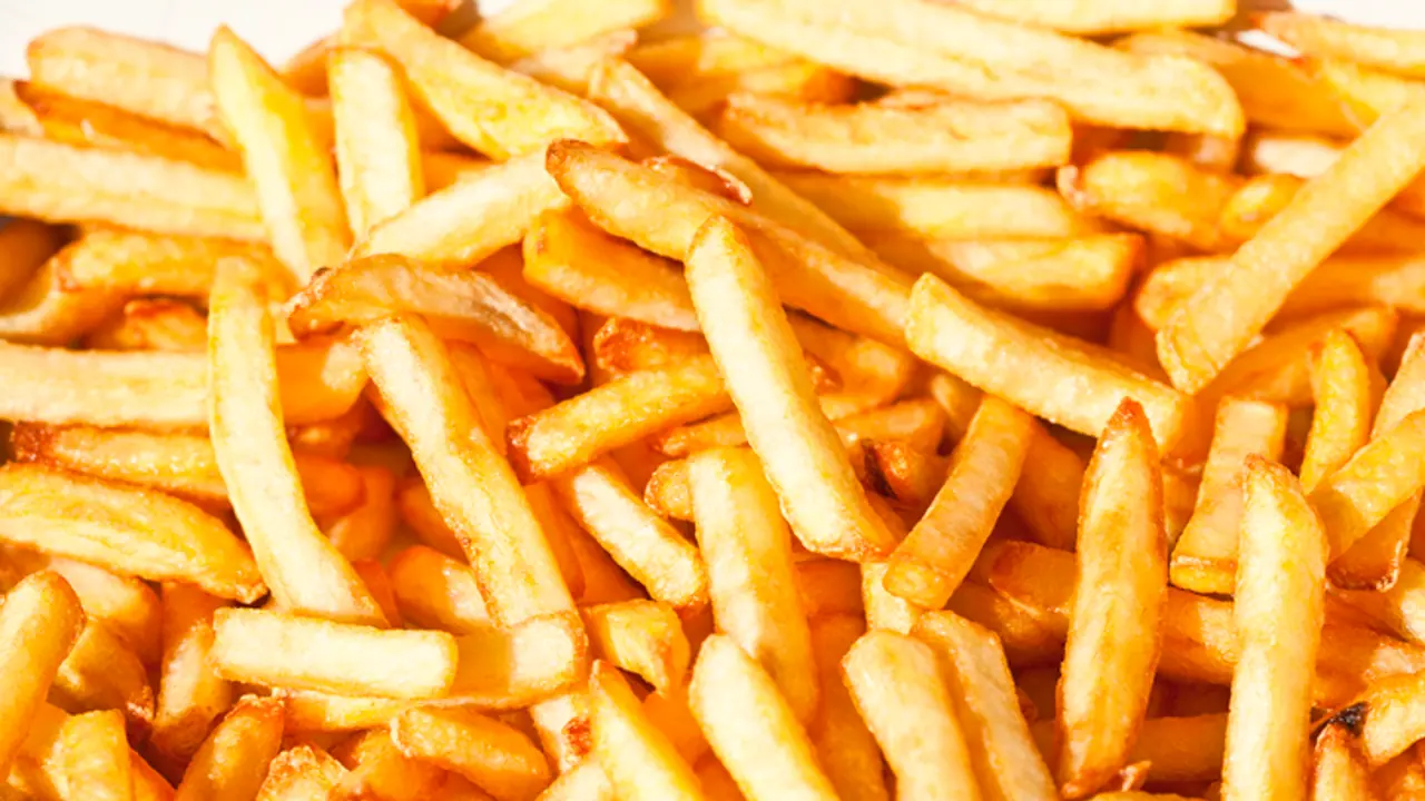 Eating just one serving of French Fries can be as harmful as smoking 25 cigarettes, warns cardiologist (WATCH) Eating just one serving of French Fries can be as harmful as smoking 25 cigarettes, warns cardiologist (WATCH)