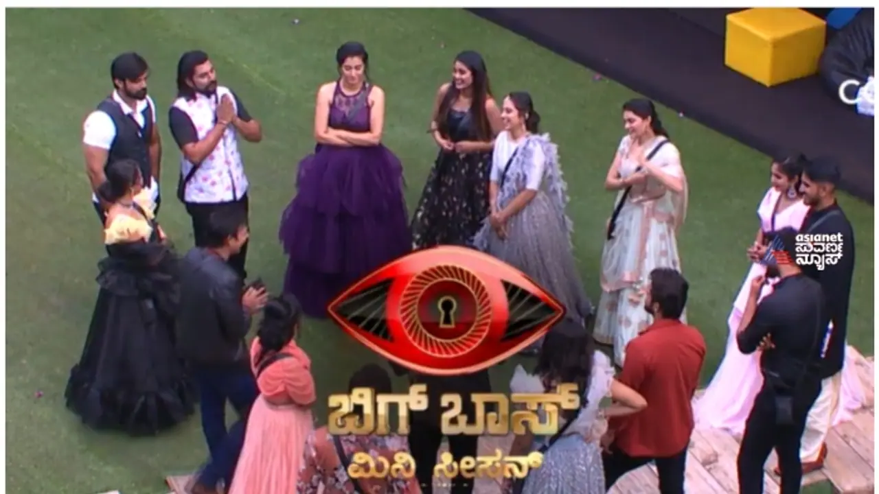 ಇವರು ನೆನಪಿದ್ದರಾ? ಬಿಬಿಕೆ ಮಿನಿ ಸೀಸನ್ನಲ್ಲಿ ಭಾಗವಹಿಸಿ ಈಗ ಕನ್ನಡ & ತೆಲುಗು ಬಿಗ್ಬಾಸ್ ನಲ್ಲಿ ಸ್ಪರ್ಧಿಗಳು! ಇವರು ನೆನಪಿದ್ದರಾ? ಬಿಬಿಕೆ ಮಿನಿ ಸೀಸನ್ನಲ್ಲಿ ಭಾಗವಹಿಸಿ ಈಗ ಕನ್ನಡ & ತೆಲುಗು ಬಿಗ್ಬಾಸ್ ನಲ್ಲಿ ಸ್ಪರ್ಧಿಗಳು!