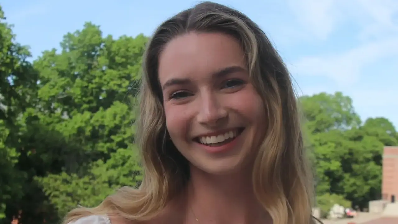 ಈಕೆಗೆ ಕಿಸ್‌ ಕೊಡ್ತೀರಾ? ಅವಳ ಪ್ರಾಣಾನೇ ಹೋಗಬಹುದು ಹುಷಾರ್!‌