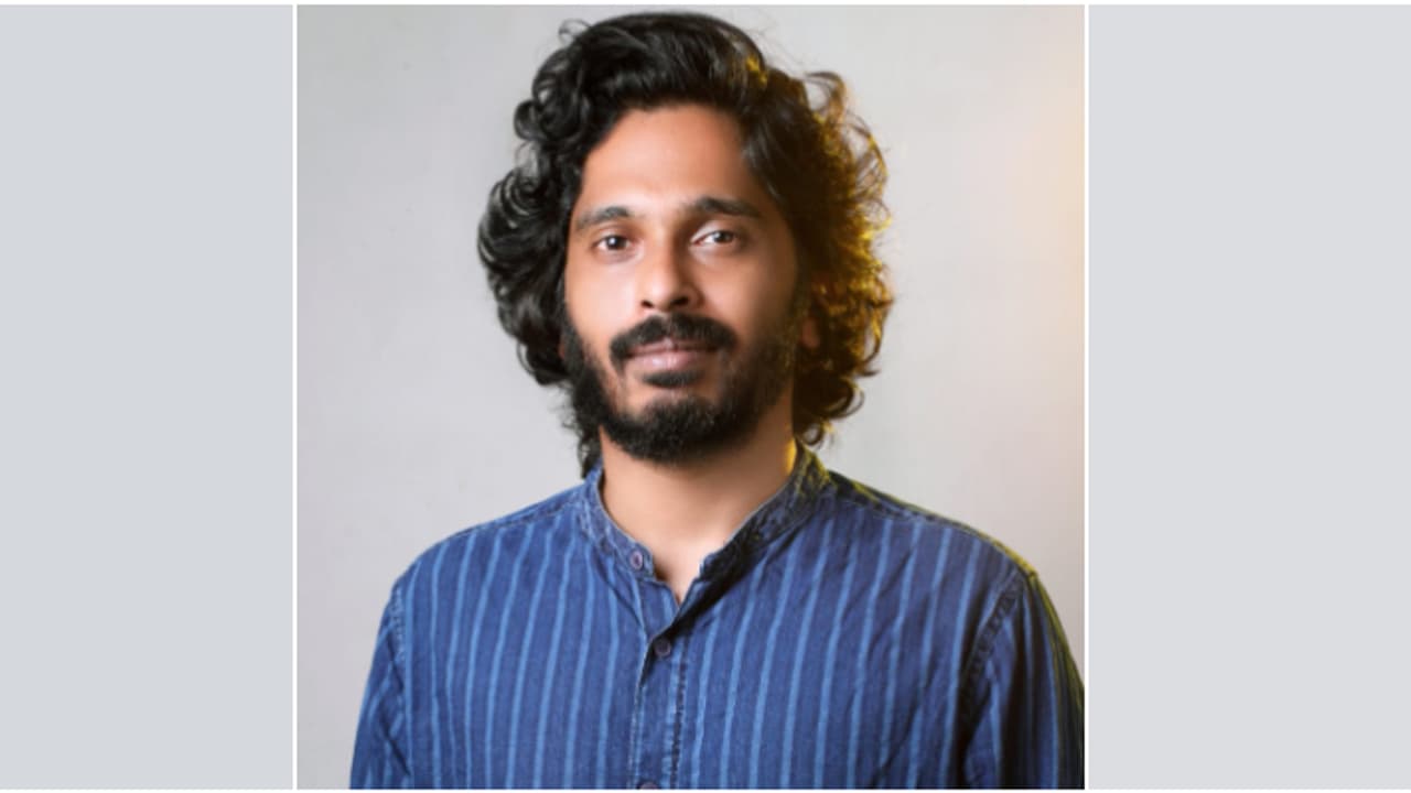 സി വി ശ്രീരാമൻ സ്മൃതി പുരസ്കാരം സലീം ഷെരീഫിന് സി വി ശ്രീരാമൻ സ്മൃതി പുരസ്കാരം സലീം ഷെരീഫിന്