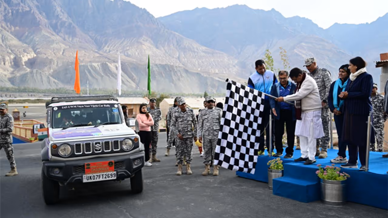 Indian Air Force's longest car rally flagged off from Thoise to Tawang for 92nd anniversary Indian Air Force's longest car rally flagged off from Thoise to Tawang for 92nd anniversary