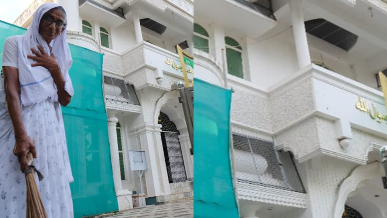 നാല് പതിറ്റാണ്ടായി ജീവിതചര്യ പോലെ ഇരമത്തൂർ ജുമാ മസ്ജിദിന്റെ മുറ്റവും പരിസരവും വൃത്തിയാക്കി കുഞ്ഞമ്മ