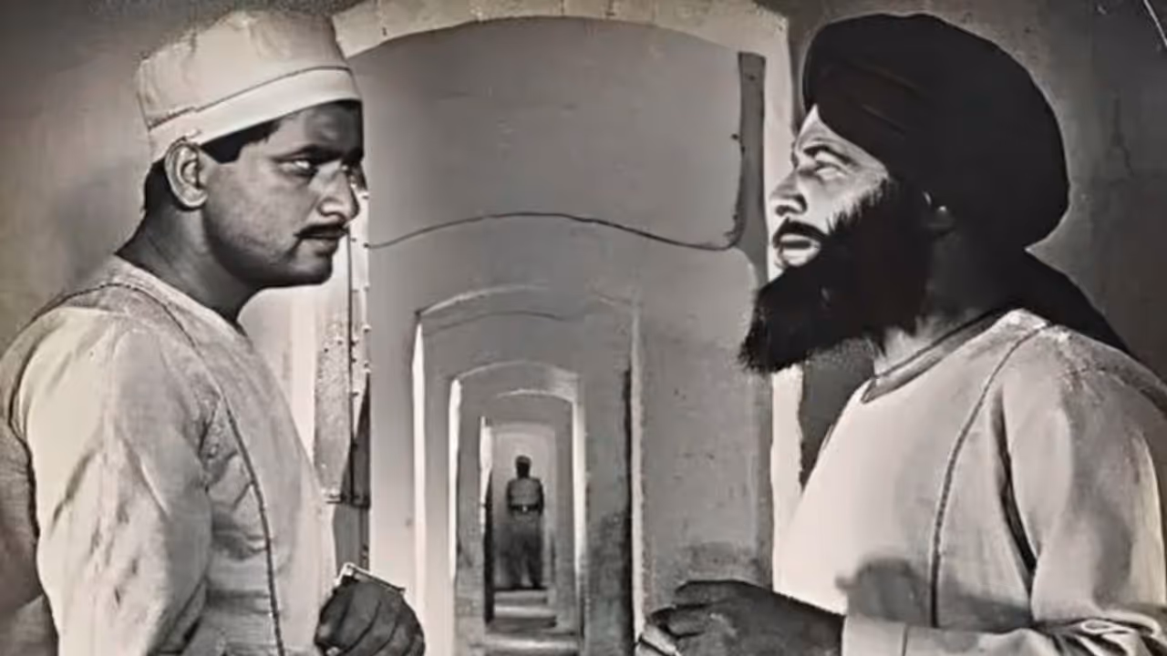 ಪ್ರಧಾನಿ ಸೂಚನೆ ಮೇರೆಗೆ ಮಾಡಿದ್ರು ಸಿನಿಮಾ, ಕೇವಲ 24 ಗಂಟೆಯಲ್ಲಿ ರೆಡಿಯಾದ ಕಥೆಯ ಫಿಲಂ ಆಗಿತ್ತು ಸೂಪರ್ ಹಿಟ್‌