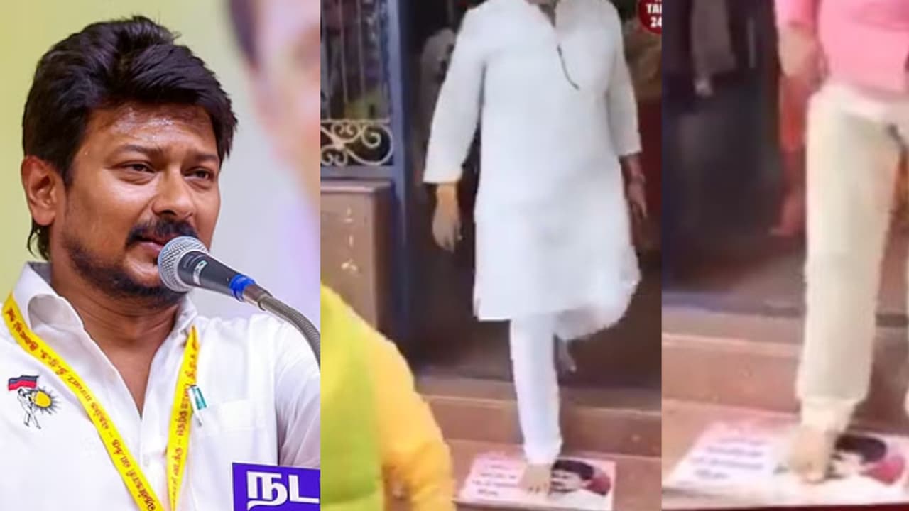 'മനസ് വൃത്തിയാക്കാനാകില്ല, കാലെങ്കിലും വൃത്തിയാവട്ടേ'; തന്റെ ചിത്രം പതിപ്പിച്ച ചവിട്ടി, പ്രതികരിച്ച് ഉദയനിധി 'മനസ് വൃത്തിയാക്കാനാകില്ല, കാലെങ്കിലും വൃത്തിയാവട്ടേ'; തന്റെ ചിത്രം പതിപ്പിച്ച ചവിട്ടി, പ്രതികരിച്ച് ഉദയനിധി