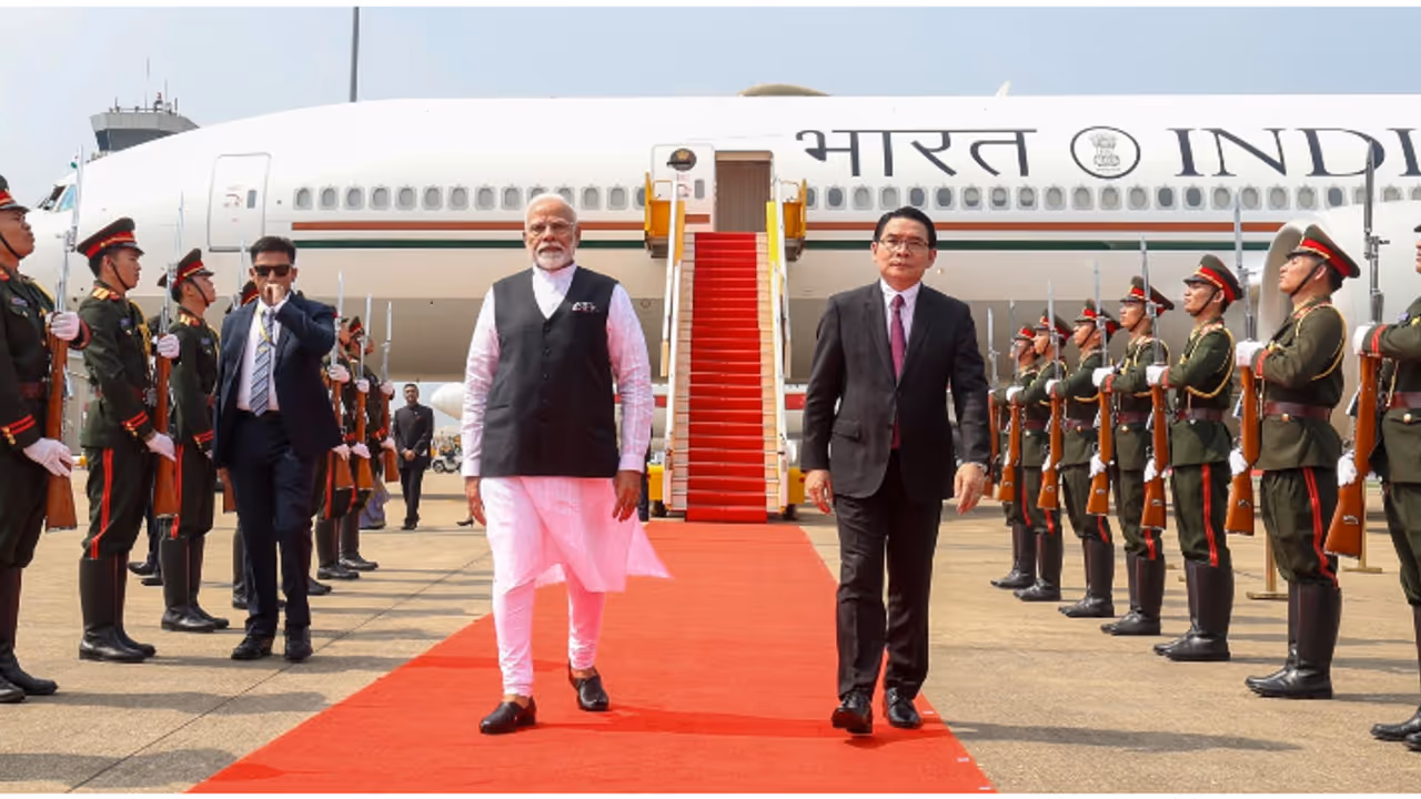 പ്രധാനമന്ത്രി ലാവോസിൽ, ആസിയാൻ ഉച്ചകോടിയിൽ പങ്കെടുക്കും; കിഴക്കനേഷ്യൻ രാജ്യങ്ങളുമായും നിർണായക ചർച്ച നടത്തും പ്രധാനമന്ത്രി ലാവോസിൽ, ആസിയാൻ ഉച്ചകോടിയിൽ പങ്കെടുക്കും; കിഴക്കനേഷ്യൻ രാജ്യങ്ങളുമായും നിർണായക ചർച്ച നടത്തും