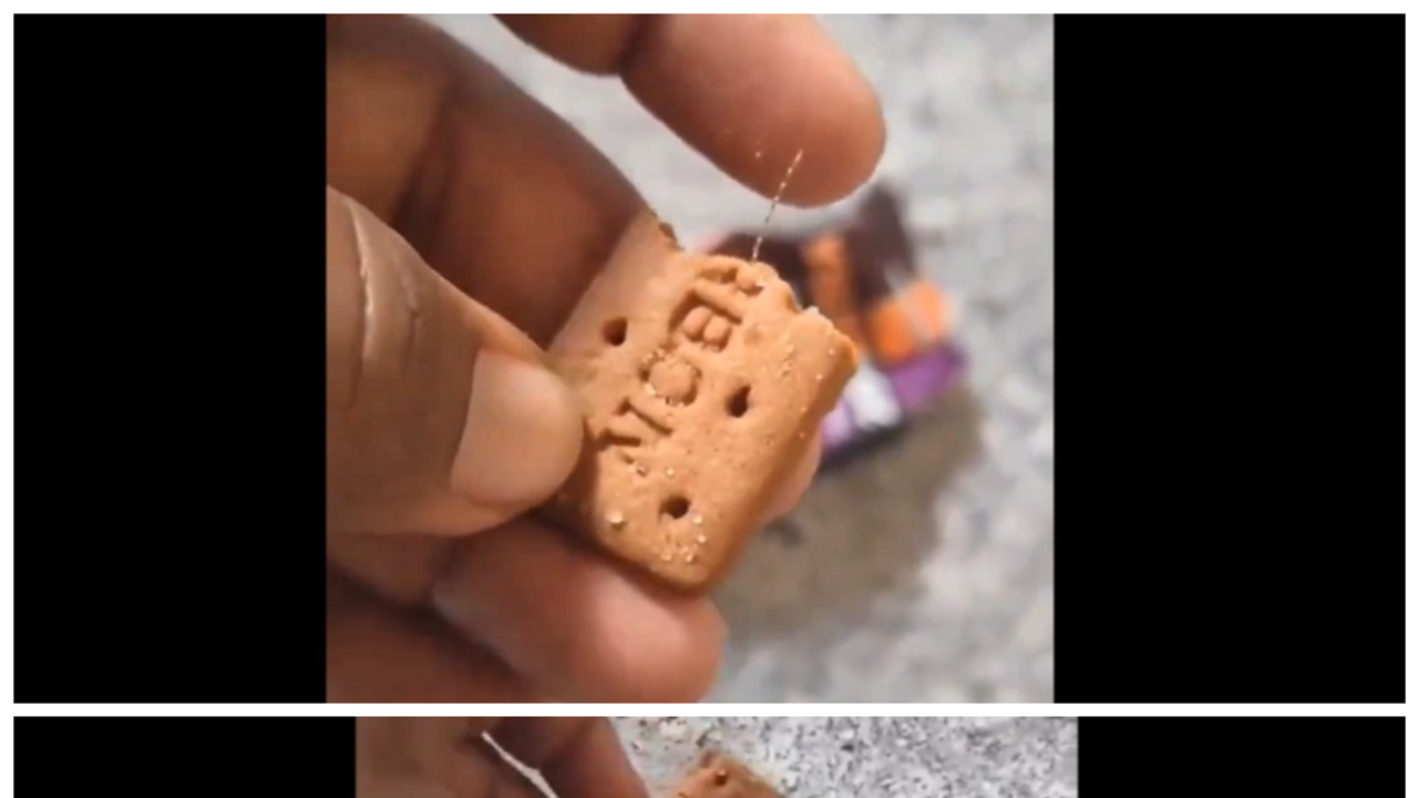 SHOCKING! Telangana man finds iron wire in bourbon biscuit meant for his children; sparks concern (WATCH) SHOCKING! Telangana man finds iron wire in bourbon biscuit meant for his children; sparks concern (WATCH)