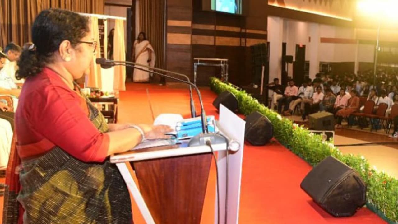 നവകേരള സൃഷ്ടിക്ക് സാങ്കേതിക സർവകലാശാല നൽകുന്നത് വലിയ സംഭാവനകൾ: ആര്‍ ബിന്ദു