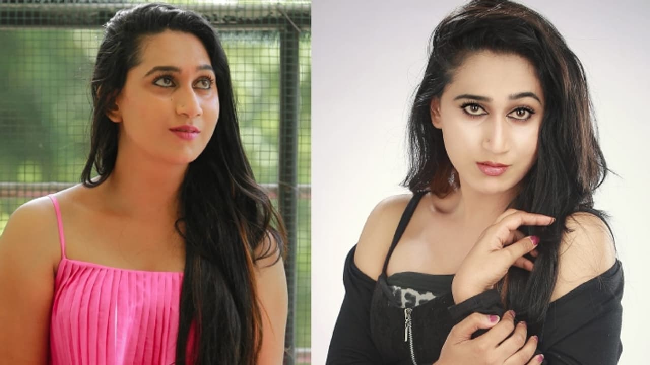 'പിന്നെയും ഞാൻ ചതിക്കപ്പെട്ടു, ഇനിയും നിന്നെ ഞാൻ വിശ്വസിക്കും, കാരണം..; അഞ്ജലി അമീറിന്റെ പോസ്റ്റ് വൈറൽ 'പിന്നെയും ഞാൻ ചതിക്കപ്പെട്ടു, ഇനിയും നിന്നെ ഞാൻ വിശ്വസിക്കും, കാരണം..; അഞ്ജലി അമീറിന്റെ പോസ്റ്റ് വൈറൽ