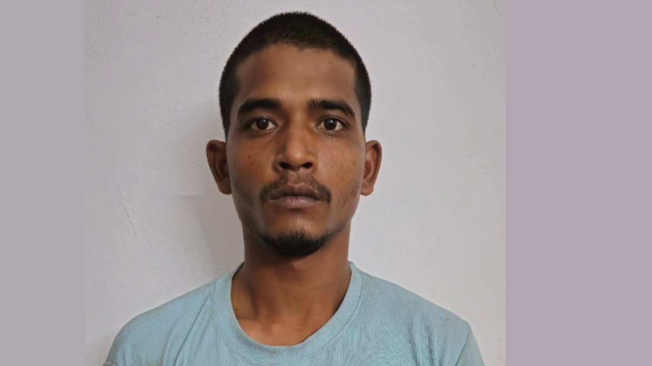 ഭാര്യയോടൊപ്പമെത്തി വട്ടപ്പാറയിൽ വാടക വീടെടുത്ത് ദിവസങ്ങൾ മാത്രം, ആർക്കും സംശയം തോന്നിയില്ല, പണി കഞ്ചാവ് വിൽപന