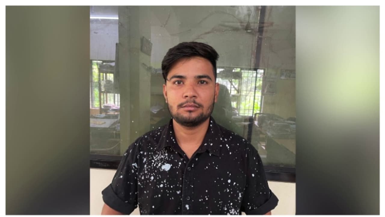 ഓൺലൈൻ തട്ടിപ്പ്; ചേർത്തലയിൽ ദമ്പതികൾക്ക് നഷ്ടമായത് 7.65 കോടി രൂപ; പ്രതി പിടിയിൽ ഓൺലൈൻ തട്ടിപ്പ്; ചേർത്തലയിൽ ദമ്പതികൾക്ക് നഷ്ടമായത് 7.65 കോടി രൂപ; പ്രതി പിടിയിൽ