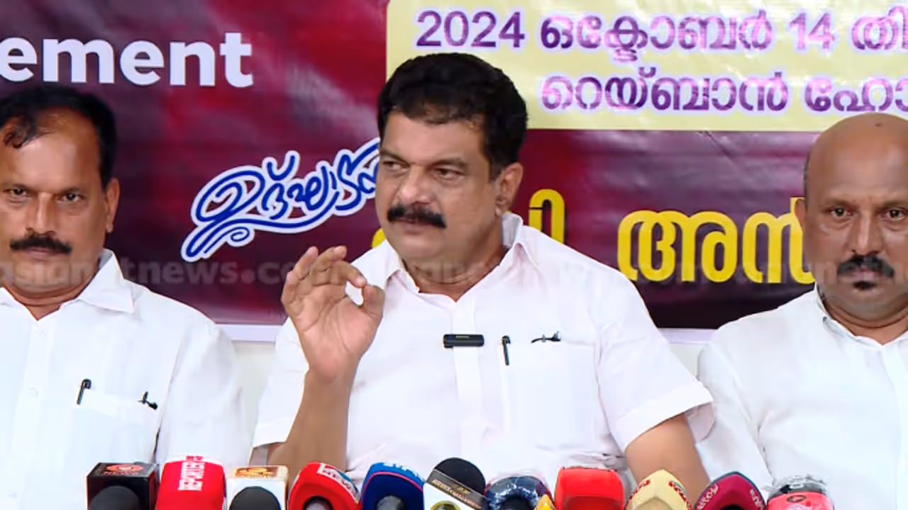 ഏറനാട് സീറ്റ് 25 ലക്ഷം രൂപയ്ക്ക് മുസ്ലിം ലീഗിന് സിപിഐ വിറ്റെന്ന് അൻവർ; 2 തവണ സീറ്റ് വിറ്റെന്നും ആരോപണം ഏറനാട് സീറ്റ് 25 ലക്ഷം രൂപയ്ക്ക് മുസ്ലിം ലീഗിന് സിപിഐ വിറ്റെന്ന് അൻവർ; 2 തവണ സീറ്റ് വിറ്റെന്നും ആരോപണം