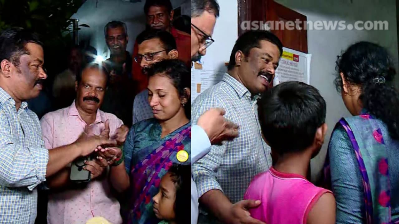 താക്കോൽ കൊണ്ടുവന്നു, വീട് തുറന്നു; സന്ധ്യയും മക്കളും സമാധാനത്തോടെ പുതുജീവിതത്തിലേക്ക്; താങ്ങായി ലുലു ഗ്രൂപ്പ്