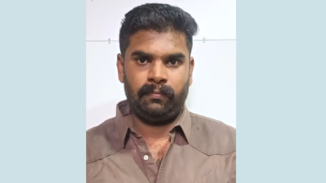 പെണ്കുട്ടിയെ പിന്തുടര്ന്ന് നഗ്നതാ പ്രദര്ശനം; ചെന്നിത്തല സ്വദേശി അറസ്റ്റിൽ പെണ്കുട്ടിയെ പിന്തുടര്ന്ന് നഗ്നതാ പ്രദര്ശനം; ചെന്നിത്തല സ്വദേശി അറസ്റ്റിൽ