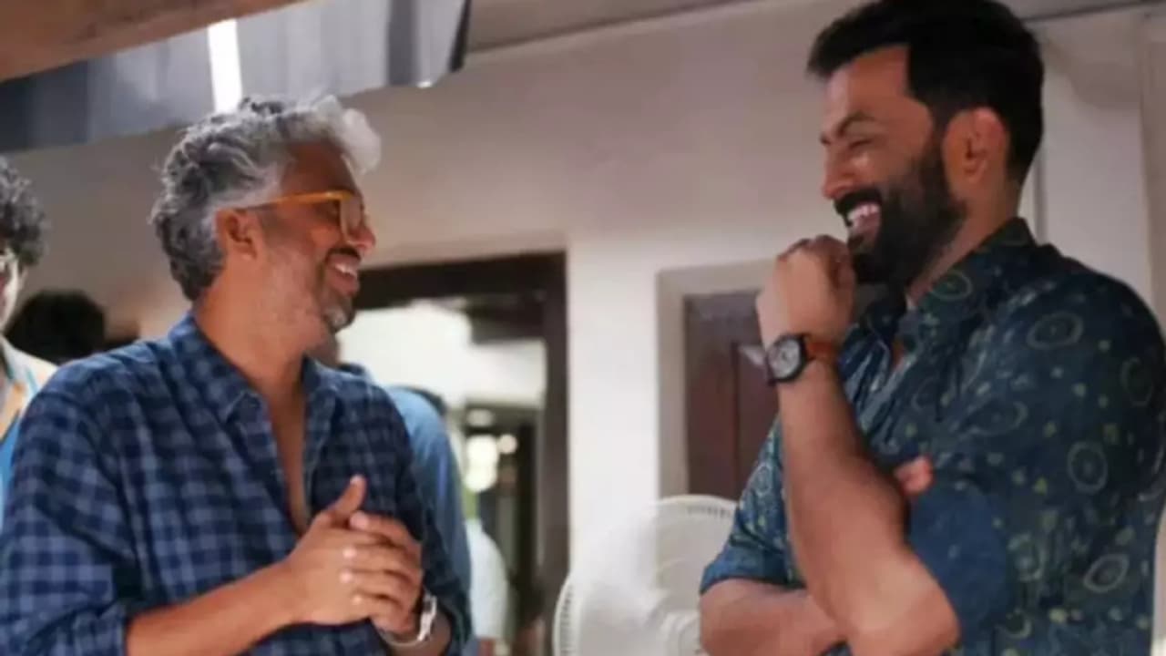 'ഗുരുവായൂരമ്പലനടയിലി'ന് ശേഷം പൃഥ്വിരാജ് വിപിൻ ദാസ് കോംമ്പോ; 'സന്തോഷ് ട്രോഫി' വരുന്നു 'ഗുരുവായൂരമ്പലനടയിലി'ന് ശേഷം പൃഥ്വിരാജ് വിപിൻ ദാസ് കോംമ്പോ; 'സന്തോഷ് ട്രോഫി' വരുന്നു