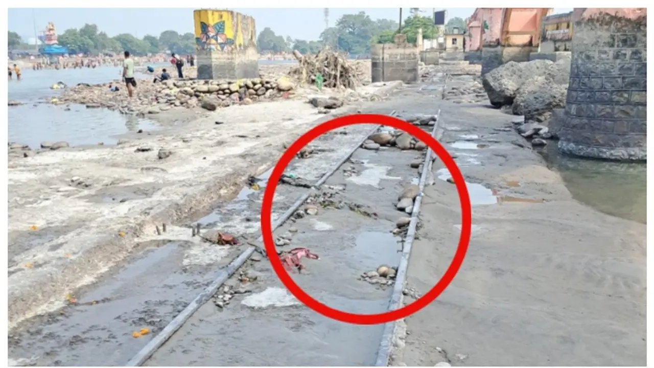 ഗംഗയിലൂടെ ട്രെയിൻ ഓടിയിരുന്നോ? അത്ഭുതപ്പെടുത്തി നദിയുടെ അടിത്തട്ടില്‍ കണ്ടെത്തിയ റെയില്‍വേ ട്രാക്കുകള്‍ 