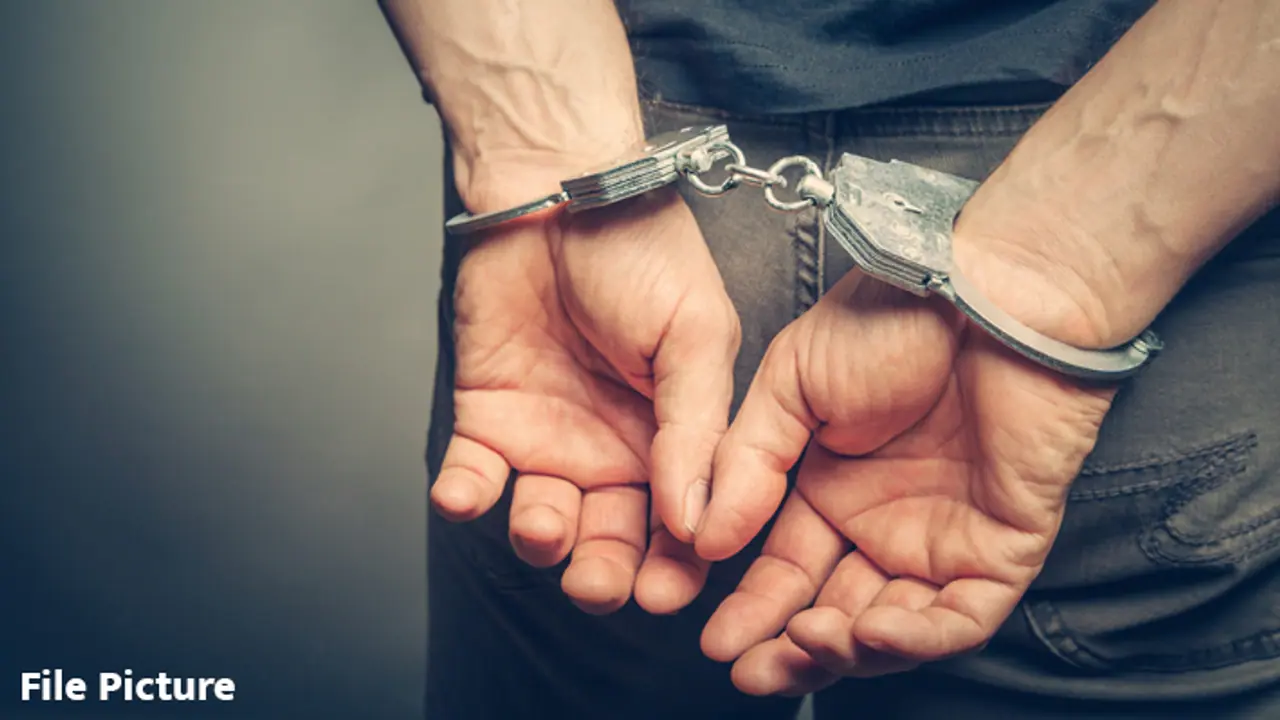 Five people were arrested today by Bahraich Police in the case of shooting dead a youth in Maharajganj