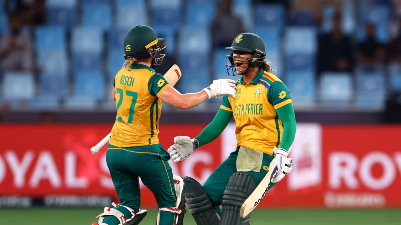 6 ಬಾರಿ ಚಾಂಪಿಯನ್‌ ಆಸ್ಟ್ರೇಲಿಯಾ ಮಹಿಳಾ ಟಿ20 ವಿಶ್ವಕಪ್‌ನಿಂದ ಔಟ್‌! 15 ವರ್ಷಗಳ ಬಳಿಕ ಬಿಗ್ ಶಾಕ್