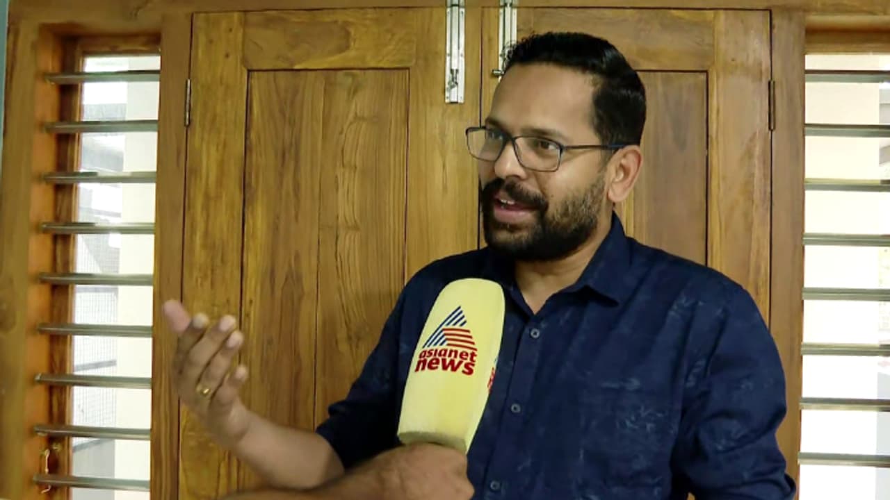 'സഖാവേ... എന്ന വിളി ഏറെ സന്തോഷത്തോടെ സ്വീകരിക്കും'; രാഹുൽ നേതാക്കളുടെ പെട്ടി തൂക്കുന്നയാളെന്ന് പി സരിൻ