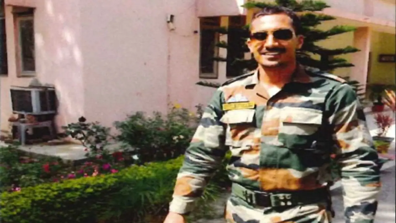 'അവൻ ജോലി ചെയ്തത് രാജ്യത്തിന് വേണ്ടി, ഞങ്ങൾക്ക് ഒന്നുമറിയില്ല'; പ്രതികരണവുമായി വികാഷ് യാദവിന്റെ കുടുംബം 'അവൻ ജോലി ചെയ്തത് രാജ്യത്തിന് വേണ്ടി, ഞങ്ങൾക്ക് ഒന്നുമറിയില്ല'; പ്രതികരണവുമായി വികാഷ് യാദവിന്റെ കുടുംബം