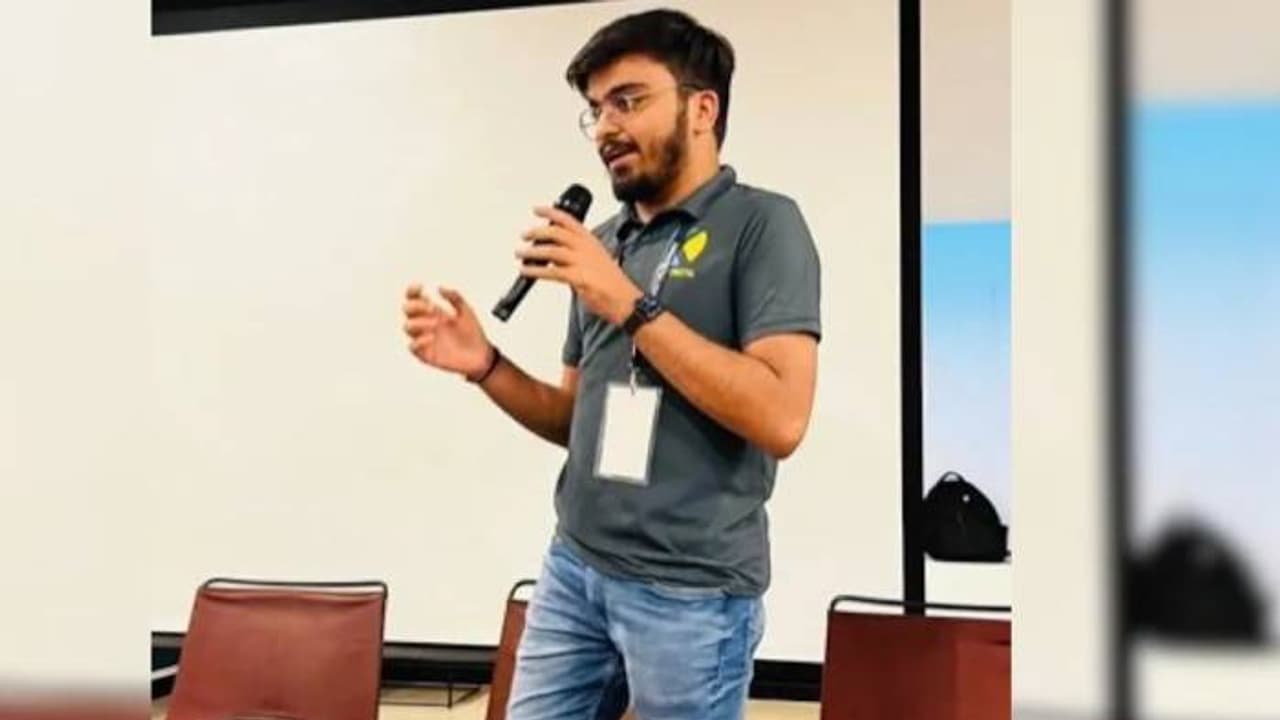 4 കോടി രൂപ വർഷം വരുമാനം, ഉറക്കമില്ലാത്ത രാത്രികൾ സമ്മാനിച്ച സ്വപ്നജീവിതമെന്ന് യുവാവ്, രൂക്ഷവിമർശനം