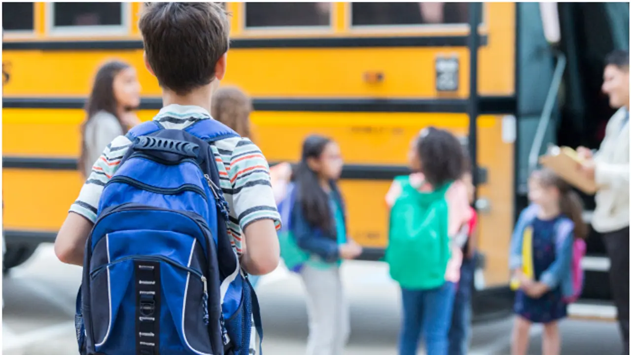 ಮಕ್ಕಳು ಹೋಮ್‌ವರ್ಕ್ ಮಾಡಲು ಗದರಿಸುತ್ತೀರಾ? ಹೀಗೆ ಮಾಡಿದ ಅಪ್ಪನ ಜೈಲಿಗೆ ಕಳುಹಿಸಿದ ಮಗ