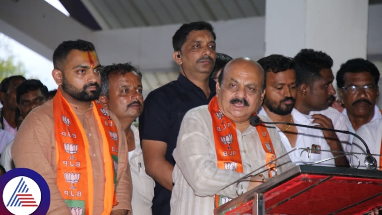 ನಾನು ಯಾರಿಗೂ ಟಿಕೆಟ್ ಭರವಸೆ ನೀಡಿಲ್ಲ, ಎಲ್ಲವೂ ಹೈಕಮಾಂಡ್ ನಿರ್ಧಾರ: ಬೊಮ್ಮಾಯಿ