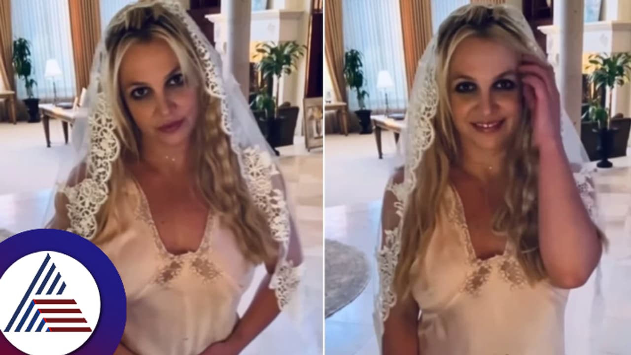 3 ಬಾರಿ ಡಿವೋರ್ಸ್: ಗಂಡಸರ ಸಹವಾಸ ಸಾಕೆನಿಸಿ ತನ್ನನ್ನು ತಾನೇ ಮದ್ವೆಯಾದ ನಟಿ! ಟರ್ಕ್ ದ್ವೀಪದಲ್ಲಿ ಹನಿಮೂನ್ 3 ಬಾರಿ ಡಿವೋರ್ಸ್: ಗಂಡಸರ ಸಹವಾಸ ಸಾಕೆನಿಸಿ ತನ್ನನ್ನು ತಾನೇ ಮದ್ವೆಯಾದ ನಟಿ! ಟರ್ಕ್ ದ್ವೀಪದಲ್ಲಿ ಹನಿಮೂನ್