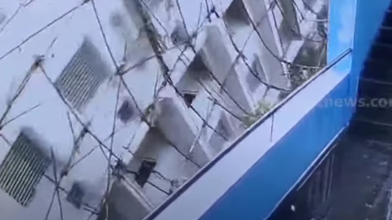 നടുങ്ങി ബം​ഗളൂരു, നിർമ്മാണത്തിലുള്ള 6 നില കെട്ടിടം തകർന്നു വീണു; ഒരു മരണം, രക്ഷാപ്രവർത്തനം തുടരുന്നു