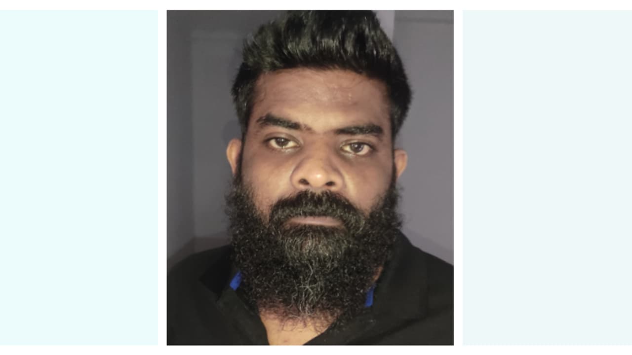 ടെലിഗ്രാം വഴി പെയ്ഡ് ടാസ്ക് കൊടുക്കും, വാഗ്ദാന പെരുമഴ നൽകും; 10 ലക്ഷത്തോളം തട്ടിയ കേസിൽ യുവാവ് അറസ്റ്റിൽ ടെലിഗ്രാം വഴി പെയ്ഡ് ടാസ്ക് കൊടുക്കും, വാഗ്ദാന പെരുമഴ നൽകും; 10 ലക്ഷത്തോളം തട്ടിയ കേസിൽ യുവാവ് അറസ്റ്റിൽ