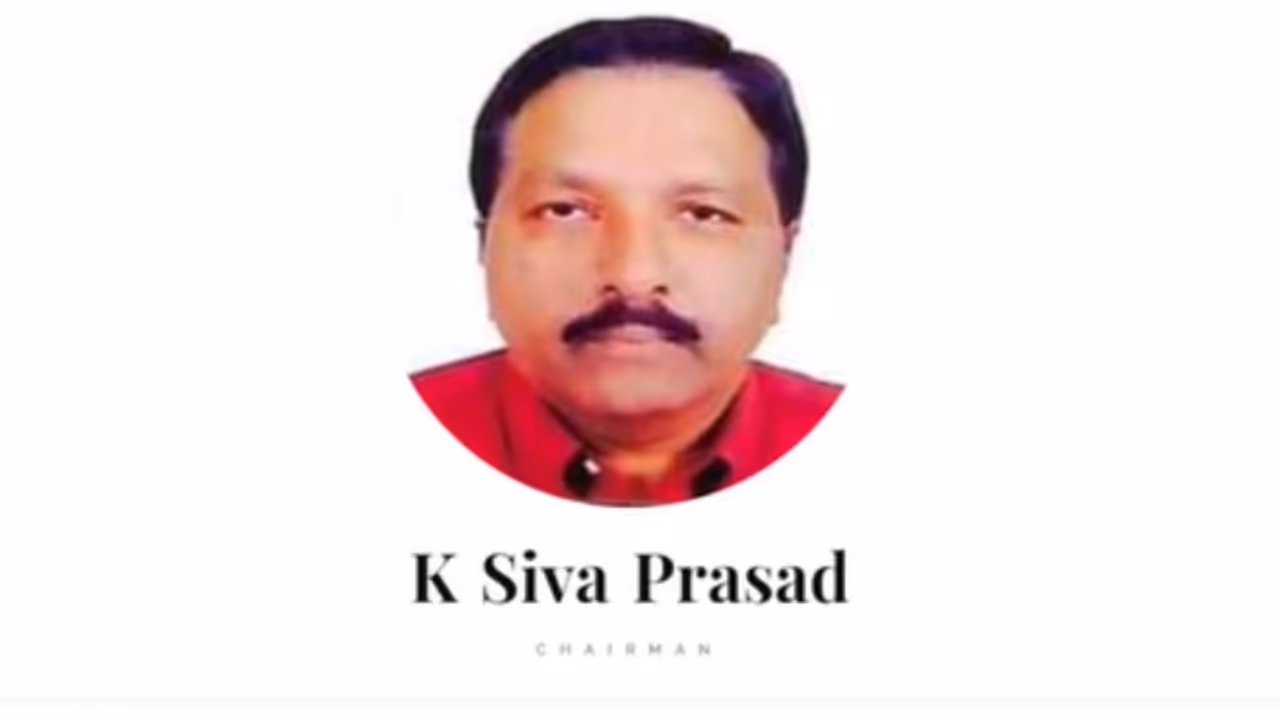 വൈറ്റിലയിൽ വീട്ടുജോലിക്കാരിയെ ഗൃഹനാഥൻ ബലാത്സംഗം ചെയ്തെന്ന കേസിൽ അറസ്റ്റ് വൈകുന്നു വൈറ്റിലയിൽ വീട്ടുജോലിക്കാരിയെ ഗൃഹനാഥൻ ബലാത്സംഗം ചെയ്തെന്ന കേസിൽ അറസ്റ്റ് വൈകുന്നു