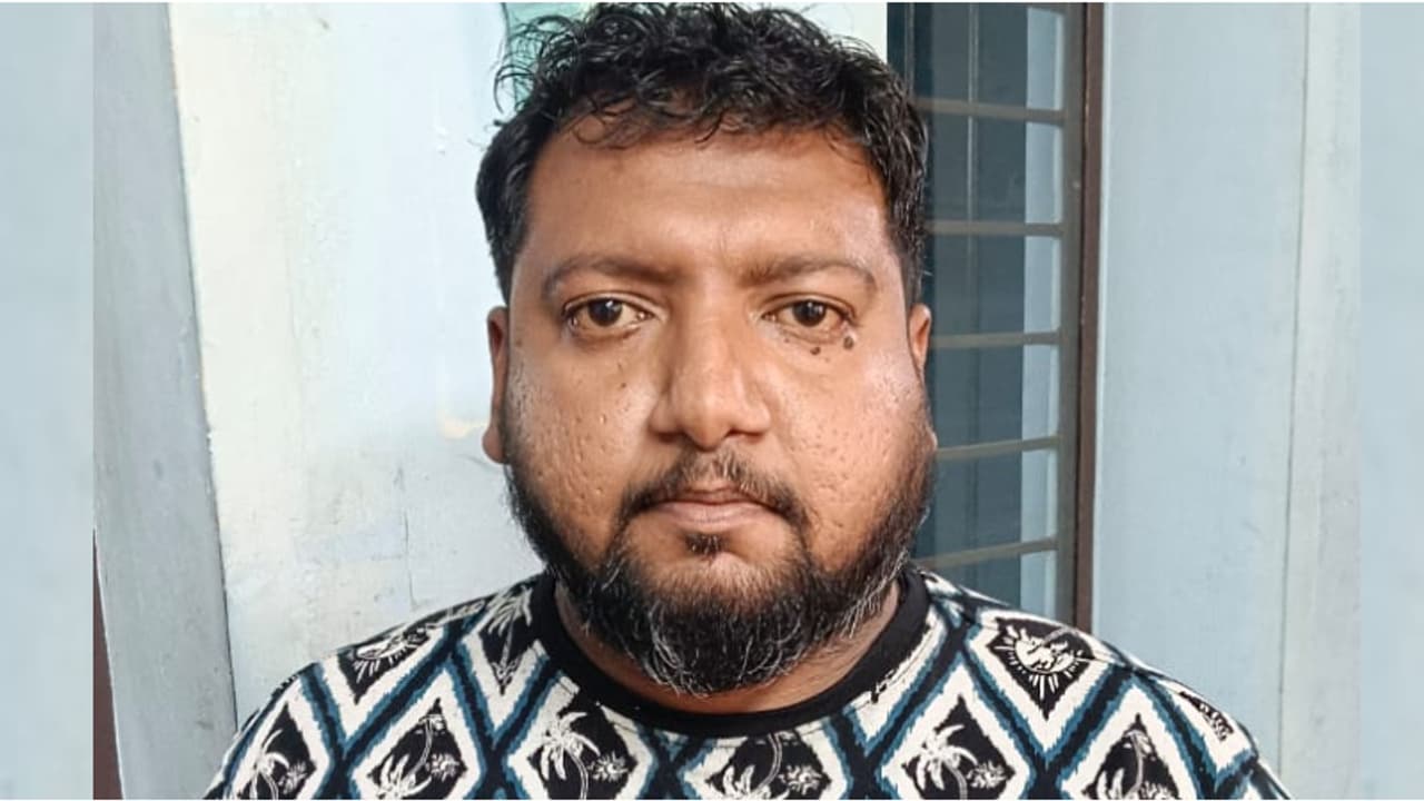 ഒരു കോടി ലോണ്‍ തരാമെന്ന് വാഗ്ദാനം, വിശ്വാസം പിടിച്ചുപറ്റിയ ശേഷം തട്ടിയെടുത്തത് 10 ലക്ഷം; പ്രതി പിടിയിൽ